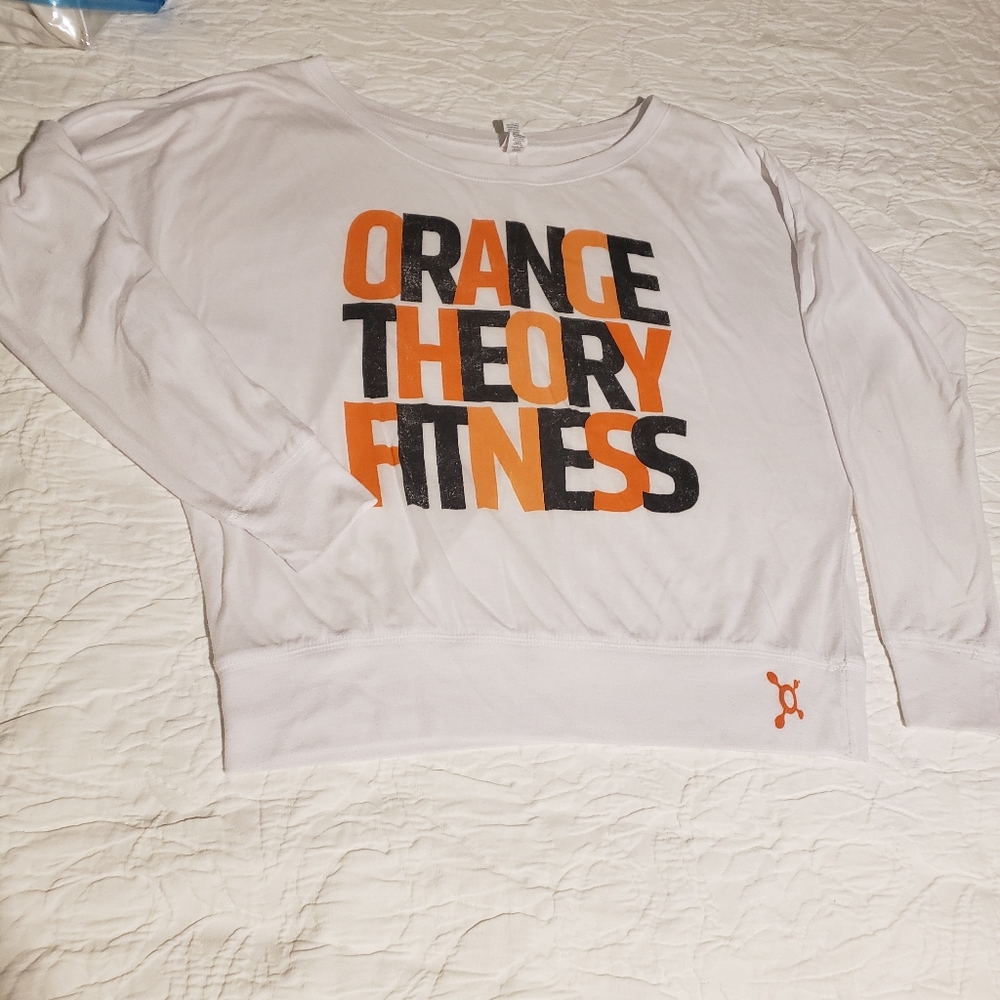 Long sleeve Orangetheory top